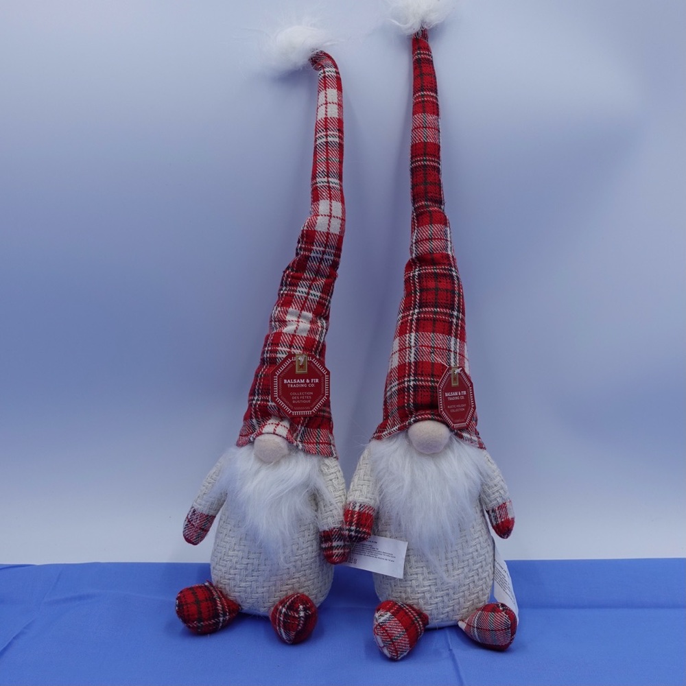 rustic Holiday plaid gnome